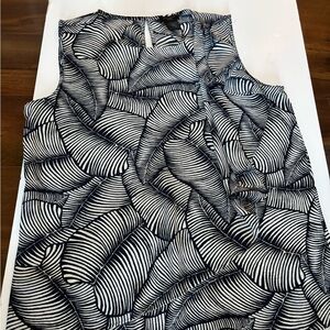 Ann Taylor Factory Black and White Patterned Blouse